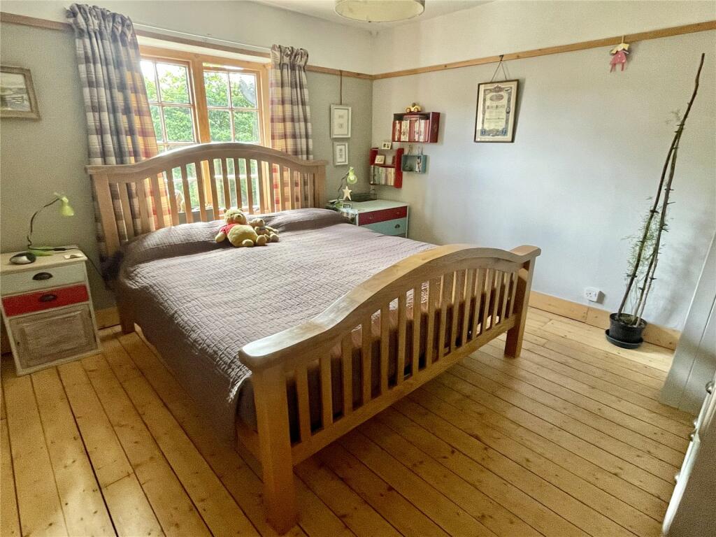 3 bedroom detached house for sale in Pont Robert, Meifod, Powys, SY22