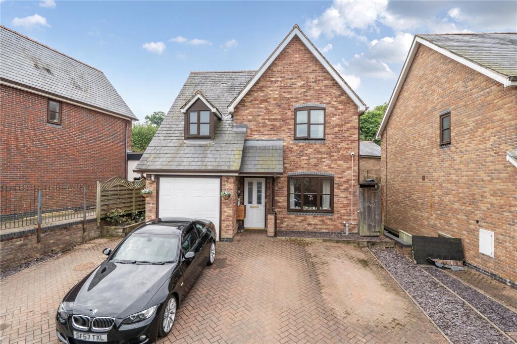 Main image of property: Parc Yr Onnen, Llanfair Caereinion, Welshpool, Powys