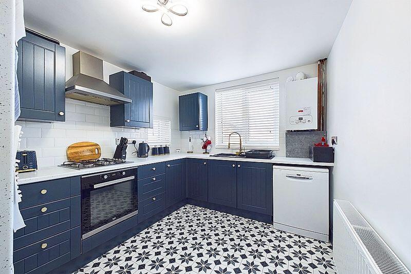 Additional property image - Corporation Road