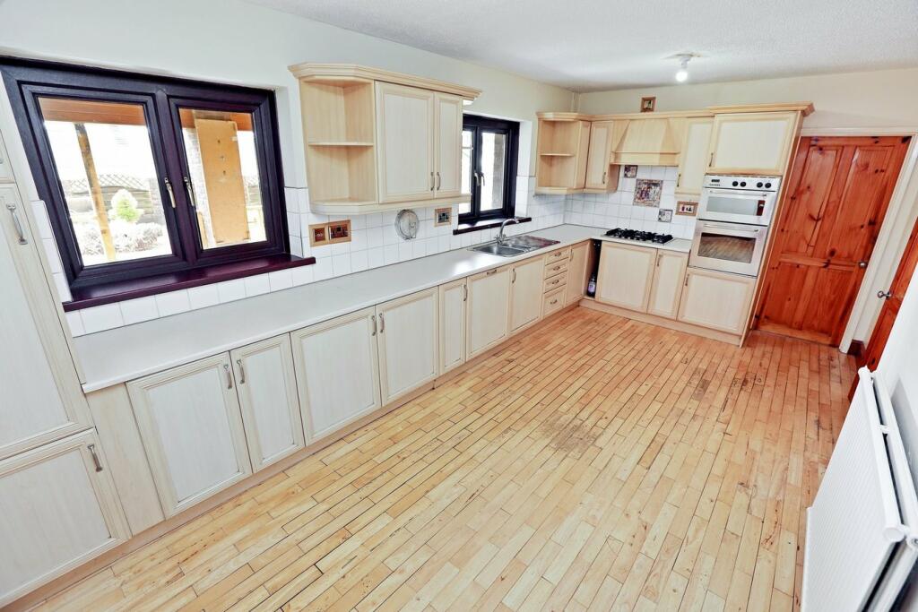 Additional property image - Heol Bryn Glas, Llantwit Fardre, Pontypridd, CF38