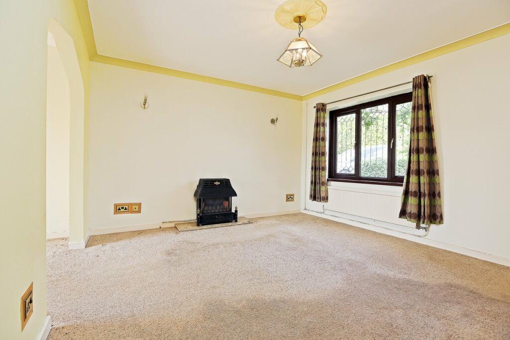 Additional property image - Heol Bryn Glas, Llantwit Fardre, Pontypridd, CF38