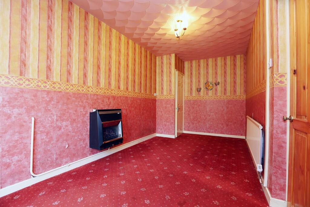Additional property image - Heol Bryn Glas, Llantwit Fardre, Pontypridd, CF38