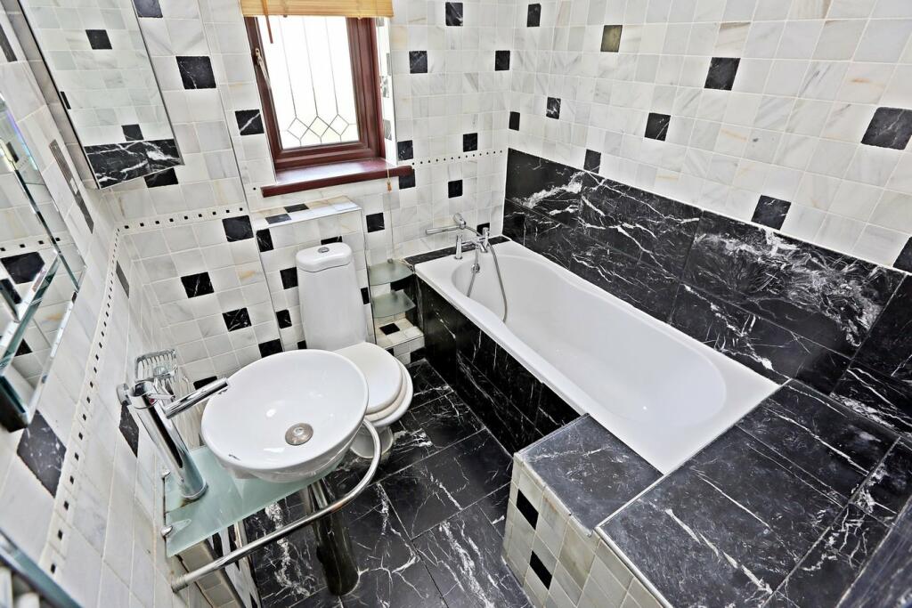 Additional property image - Heol Bryn Glas, Llantwit Fardre, Pontypridd, CF38