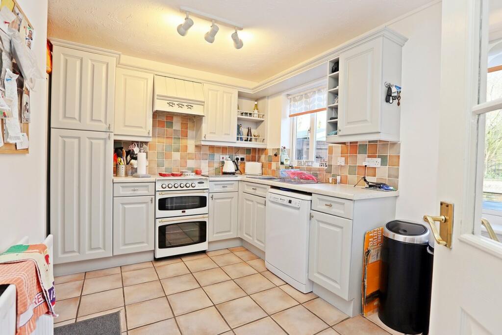 Additional property image - Woodland View, Church Village, Pontypridd, CF38