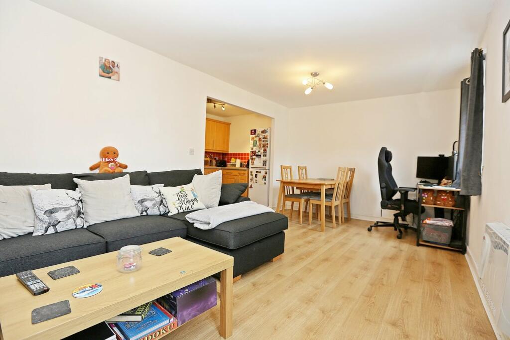Additional property image - Fleming Walk, Church Village, Pontypridd, CF38