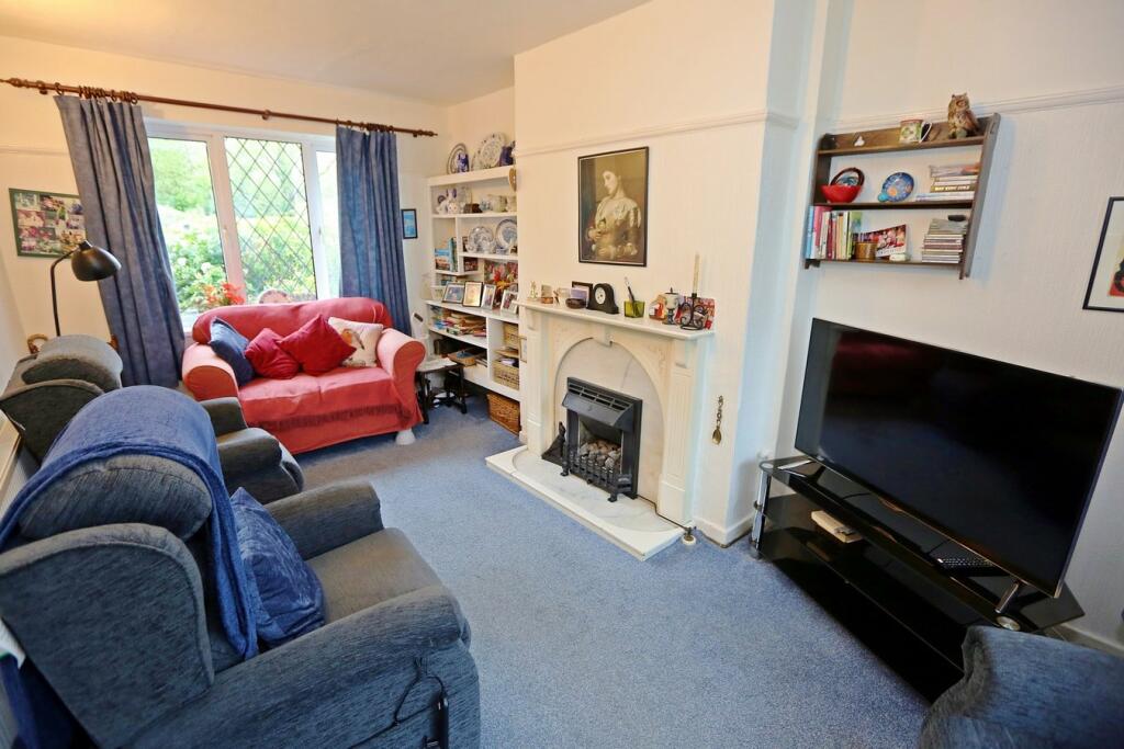 Additional property image - Heol Tymaen, Upper Boat, Pontypridd, CF37
