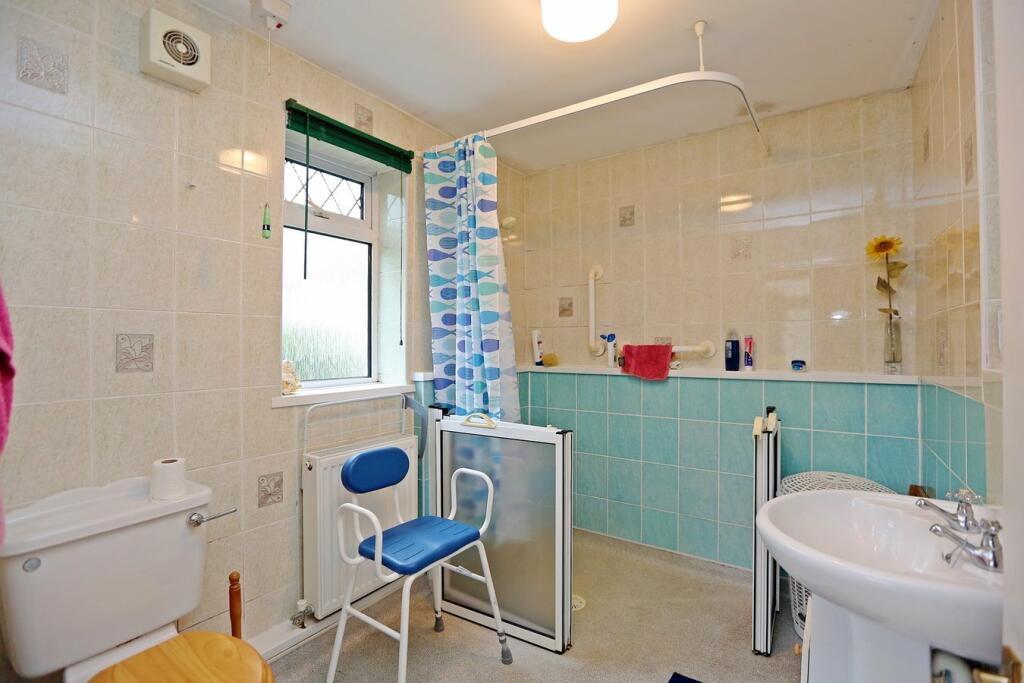 Additional property image - Heol Tymaen, Upper Boat, Pontypridd, CF37