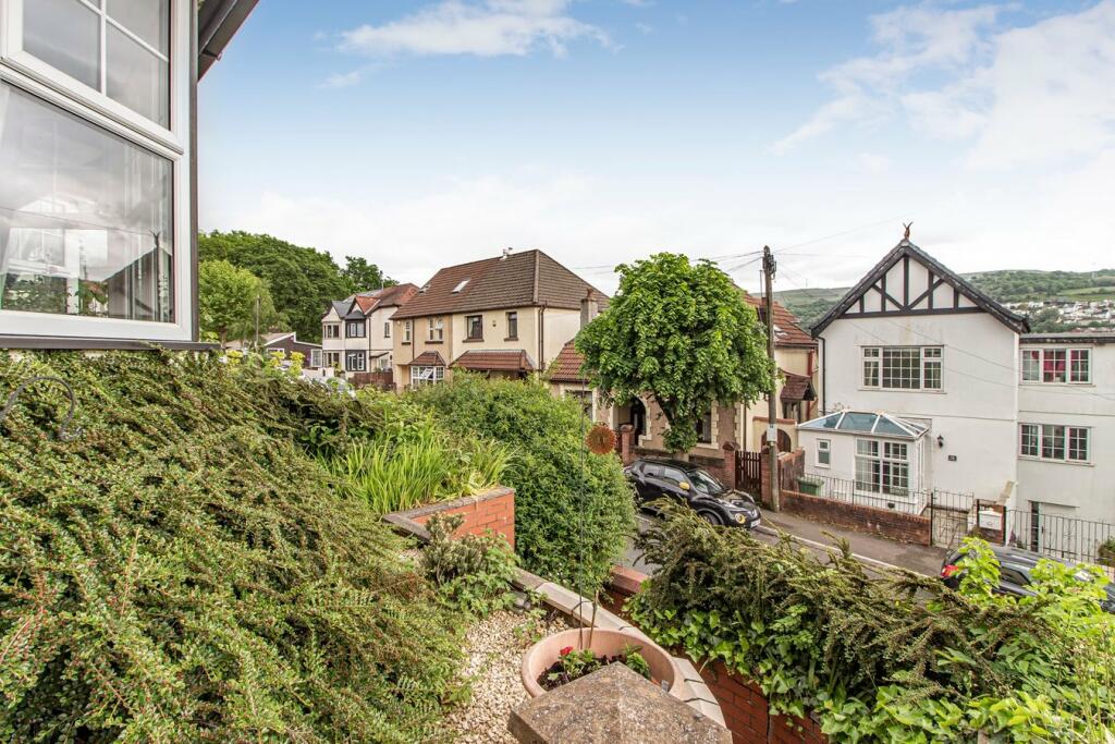 Additional property image - Lan Park Road, Pontypridd, CF37