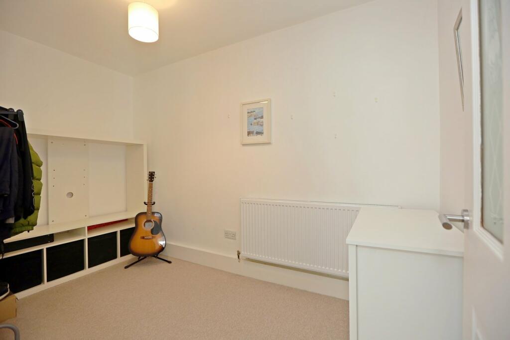 Additional property image - Heol Seward, Beddau, Pontypridd, CF38
