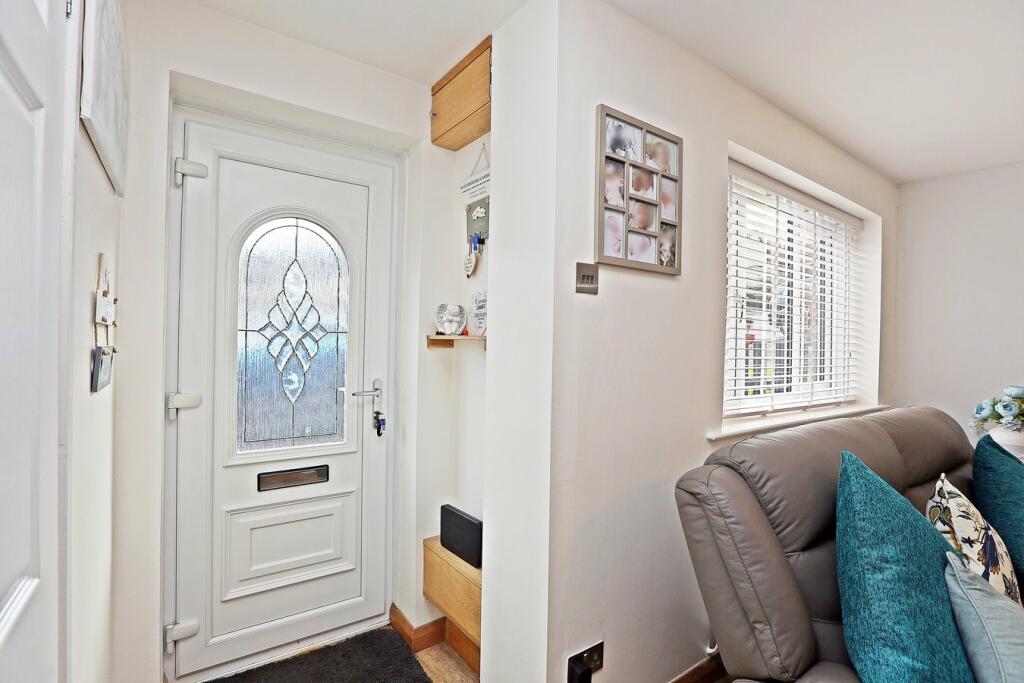 Additional property image - Cefn Close, Glyncoch, Pontypridd, CF37
