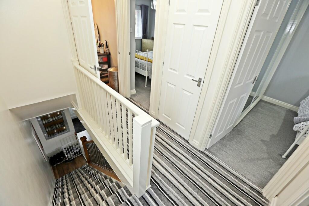 Additional property image - Cefn Close, Glyncoch, Pontypridd, CF37