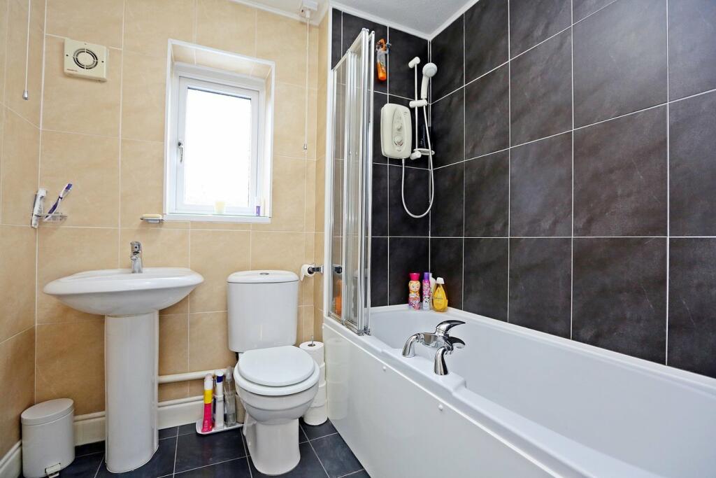 Additional property image - Cefn Close, Glyncoch, Pontypridd, CF37