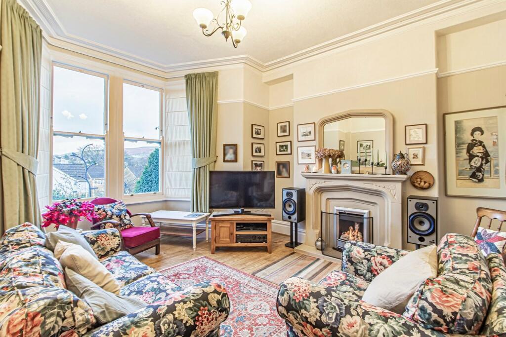 Additional property image - Lanelay Crescent, Pontypridd, CF37
