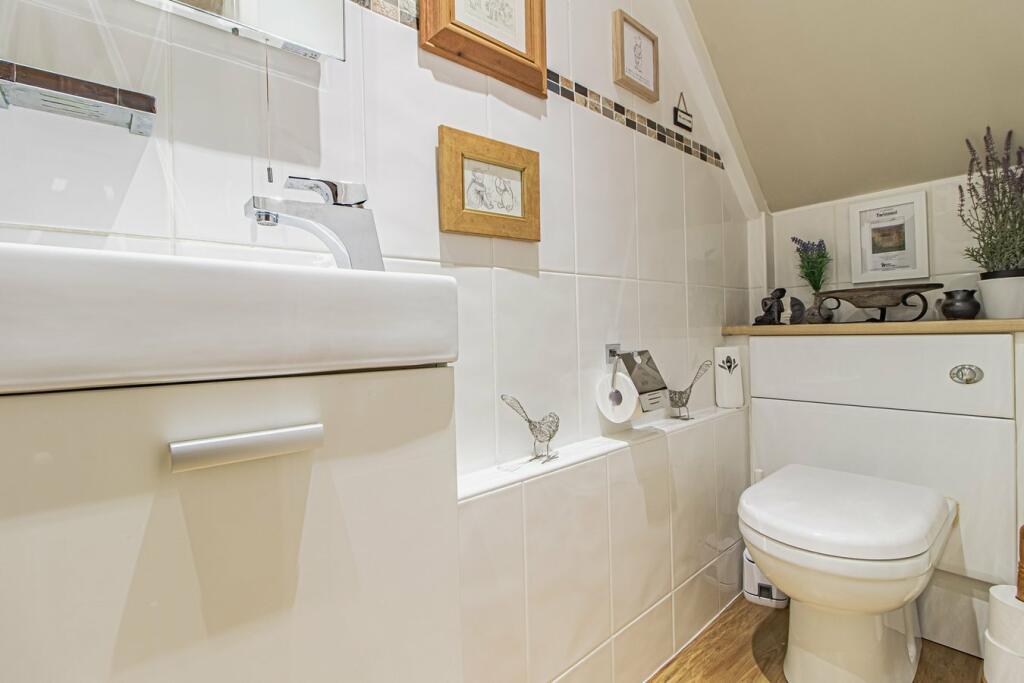 Additional property image - Lanelay Crescent, Pontypridd, CF37