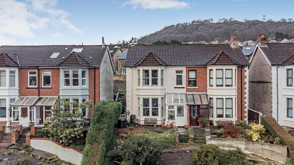 Additional property image - Lanelay Crescent, Pontypridd, CF37