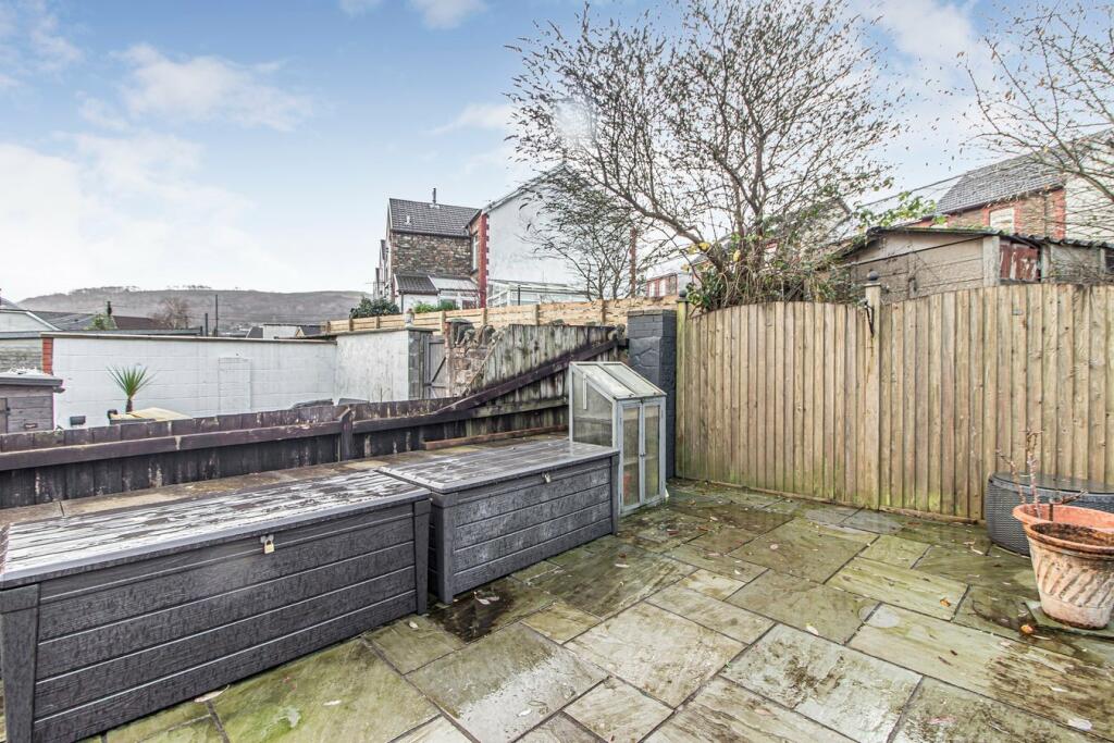 Additional property image - Lanelay Crescent, Pontypridd, CF37
