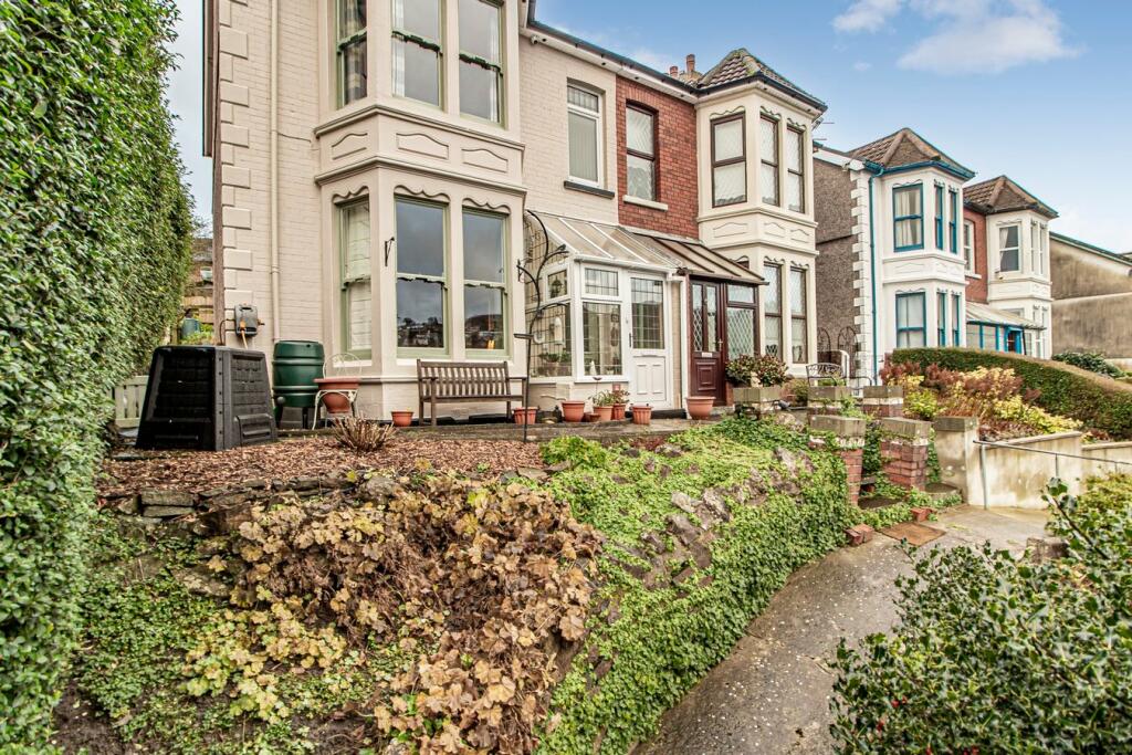 Additional property image - Lanelay Crescent, Pontypridd, CF37