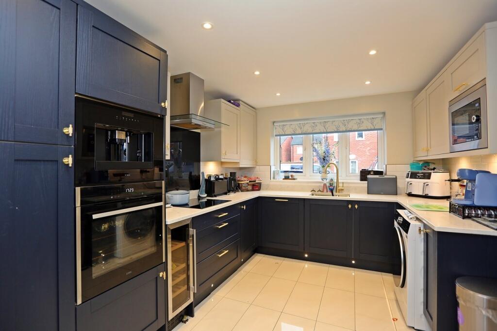 Additional property image - Ymyl Yr Afon, Hawthorn, Pontypridd, CF37