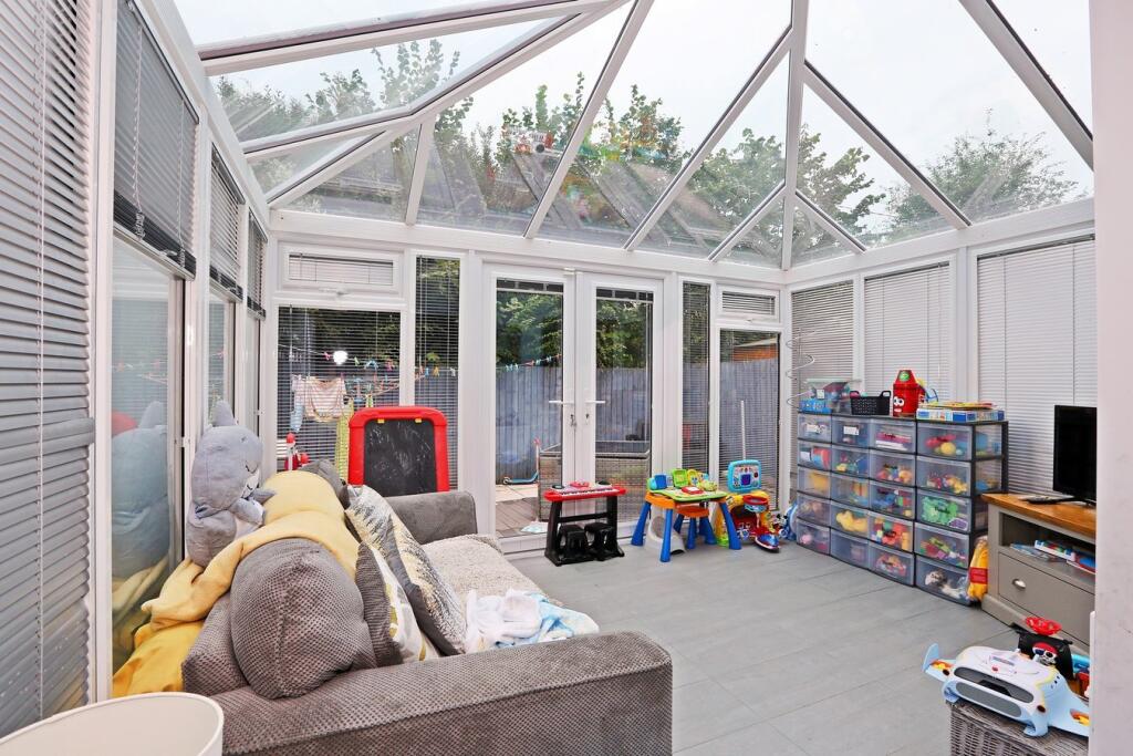 Additional property image - Ymyl Yr Afon, Hawthorn, Pontypridd, CF37