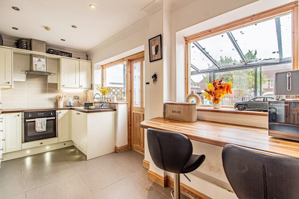 Additional property image - Dylan Avenue, Beddau, Pontypridd, CF38
