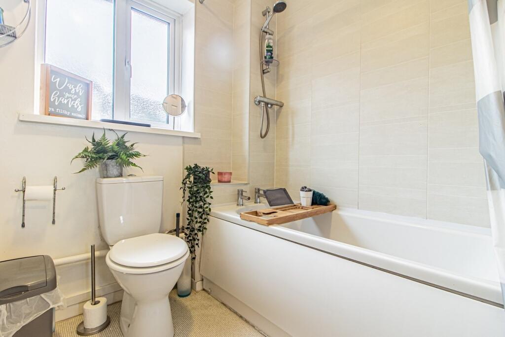 Additional property image - Llys Garth, Llantwit Fardre, Pontypridd, CF38