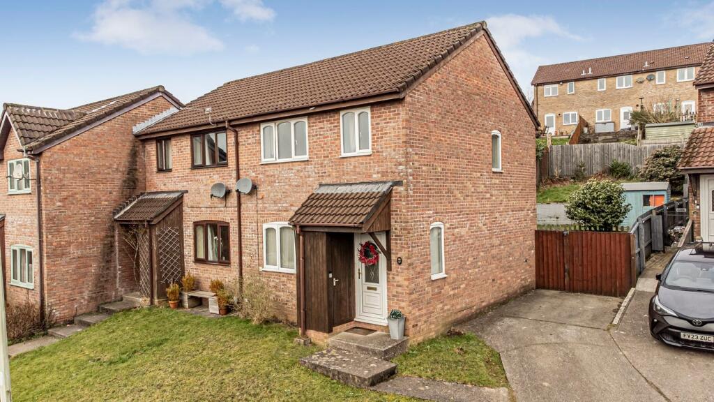 Additional property image - Llys Garth, Llantwit Fardre, Pontypridd, CF38