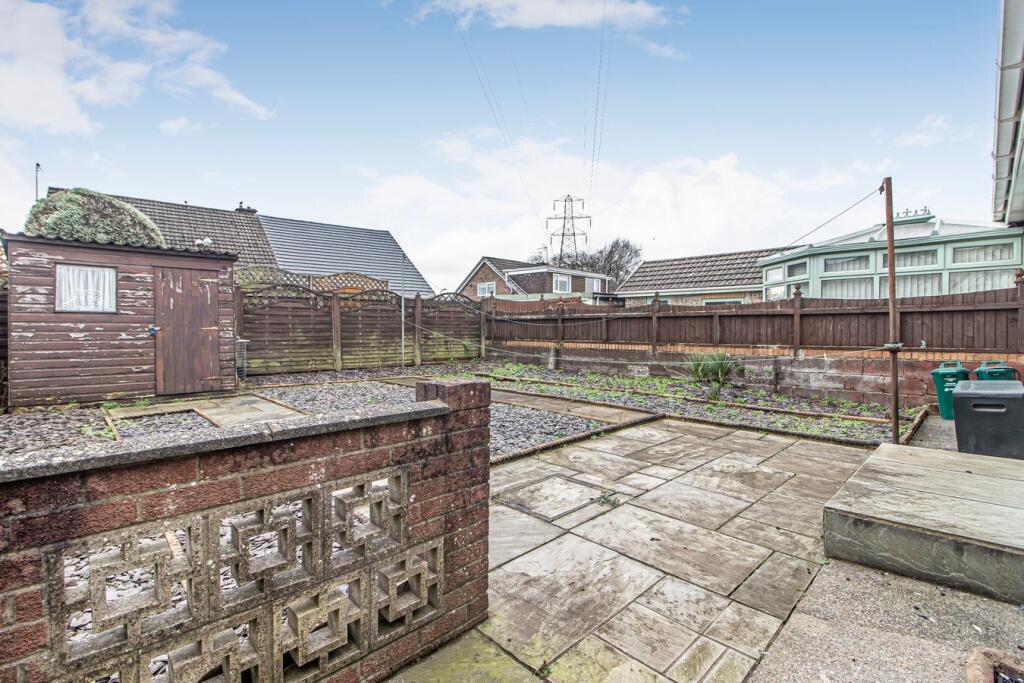 Additional property image - Meadow Crescent, Tonteg, Pontypridd, CF38