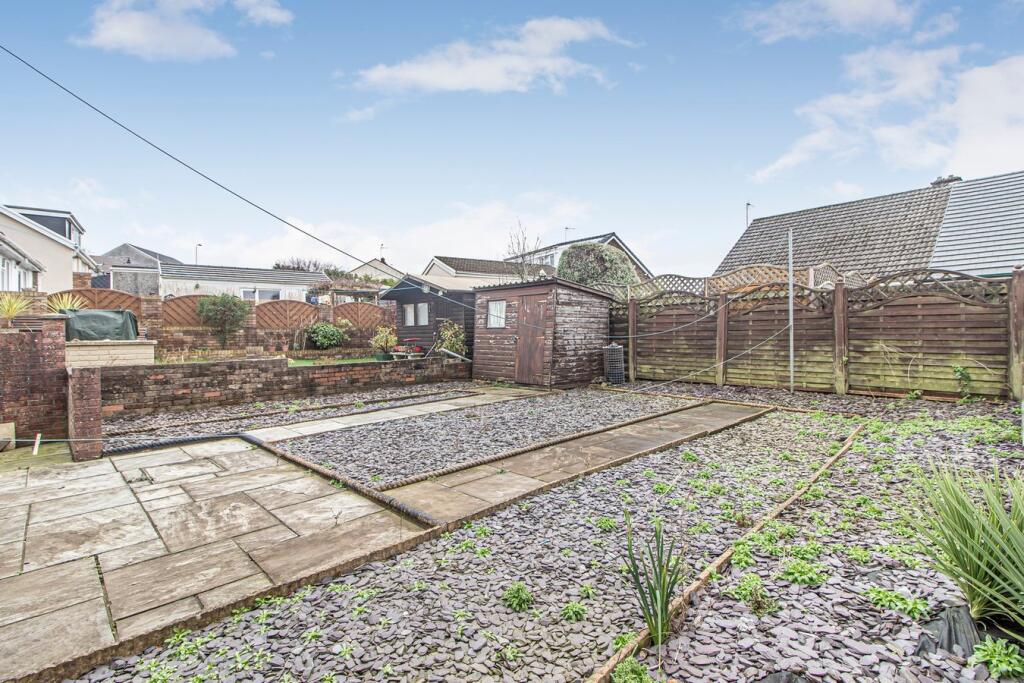 Additional property image - Meadow Crescent, Tonteg, Pontypridd, CF38
