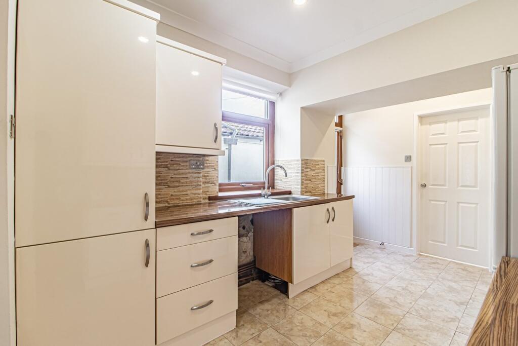 Additional property image - Parish Road, Beddau, Pontypridd, CF38