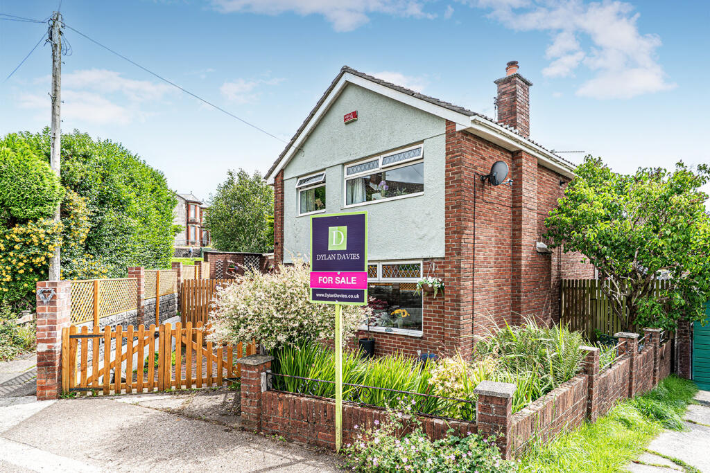 Main image of property: Carmarthen Drive, Tonteg, Pontypridd, CF38