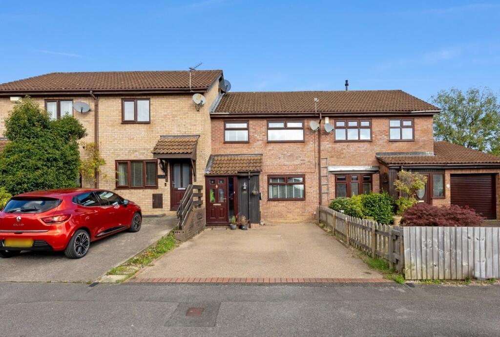 Main image of property: Clos Caradog, Llantwit Fardre, Pontypridd, CF38
