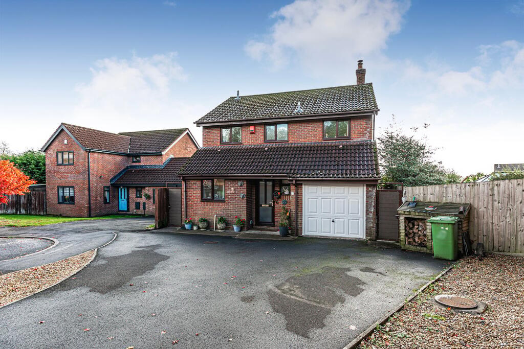 Main image of property: Llys Llewellyn, Llantwit Fardre, Pontypridd, CF38