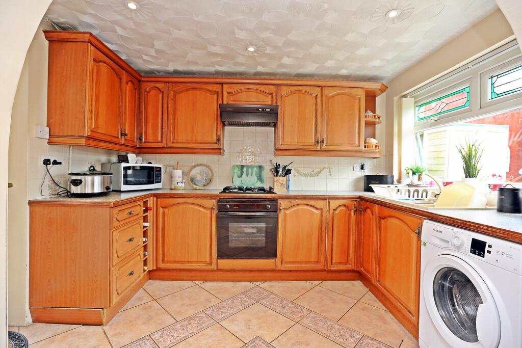Additional property image - Manorbier Close, Tonteg, Pontypridd, CF38