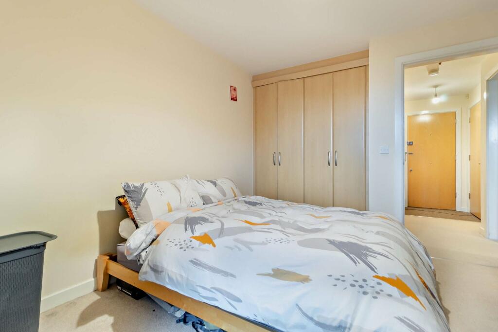 Additional property image - Warren Close, Cambridge, Cambridgeshire