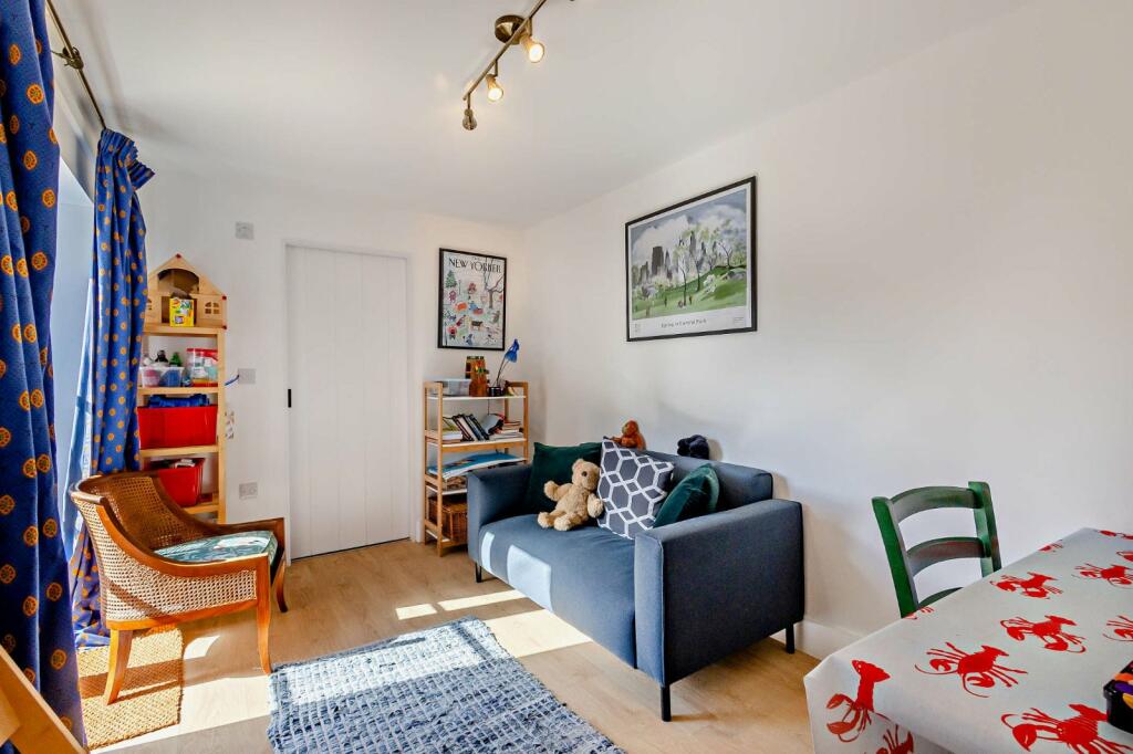 Additional property image - High Street, Toft, Cambridge, Cambridgeshire