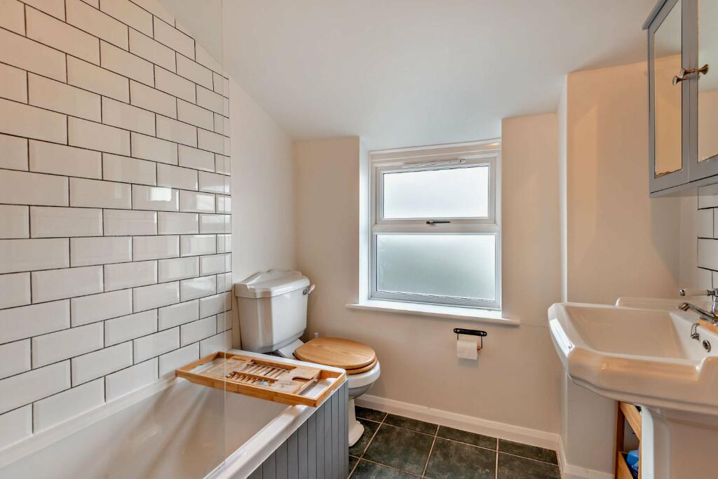 Additional property image - Brookfields, Cambridge, Cambridgeshire