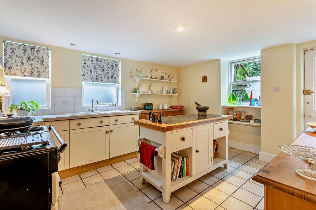Additional property image - Pemberton Terrace, Cambridge, Cambridgeshire