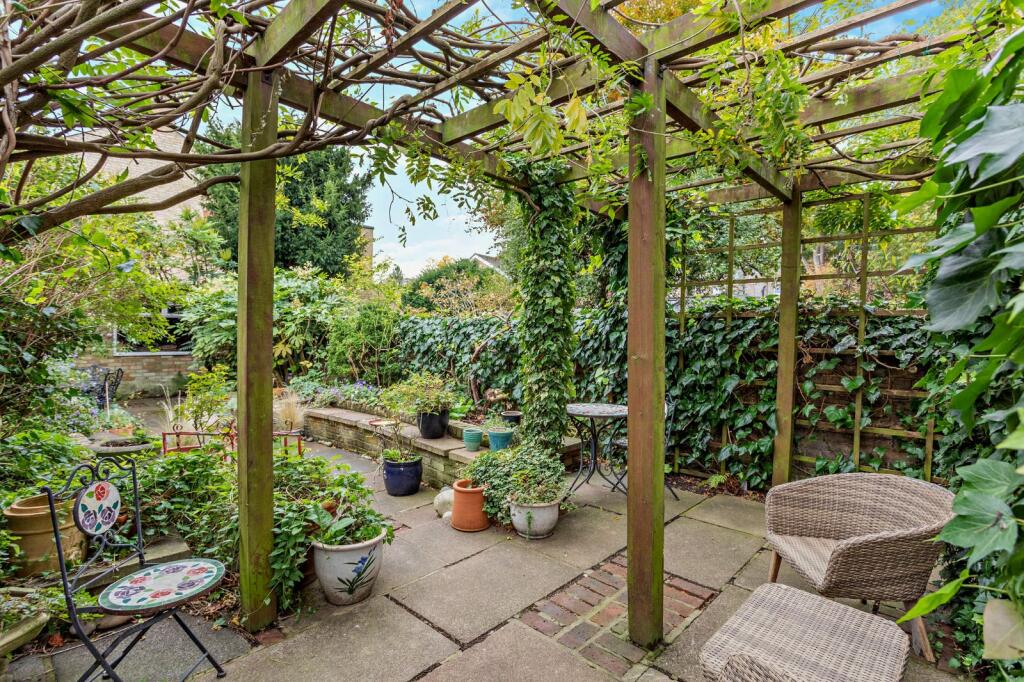 Additional property image - Pemberton Terrace, Cambridge, Cambridgeshire