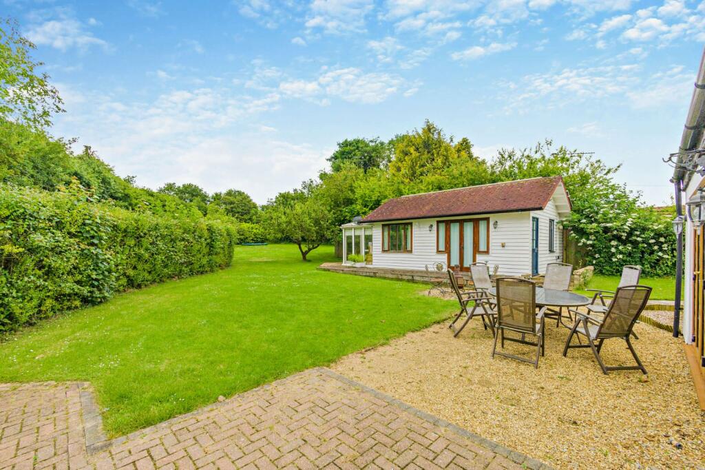 Additional property image - Streetly End, West Wickham, Cambridge, Cambridgeshire