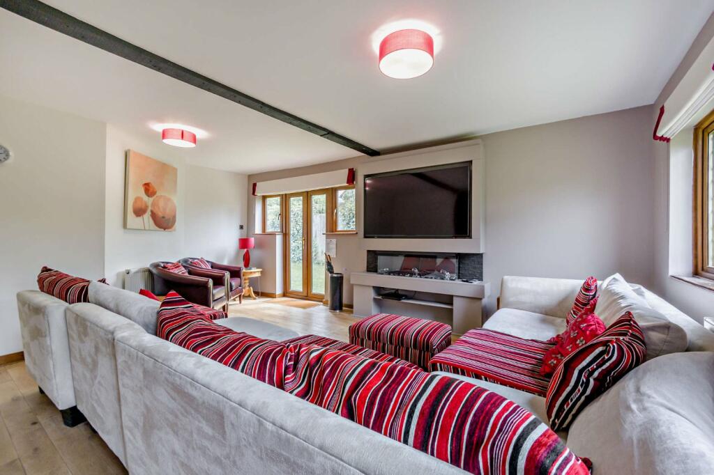 Additional property image - Streetly End, West Wickham, Cambridge, Cambridgeshire