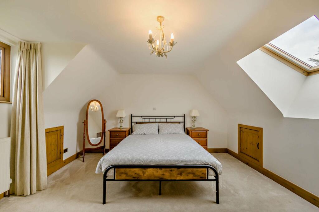 Additional property image - Streetly End, West Wickham, Cambridge, Cambridgeshire