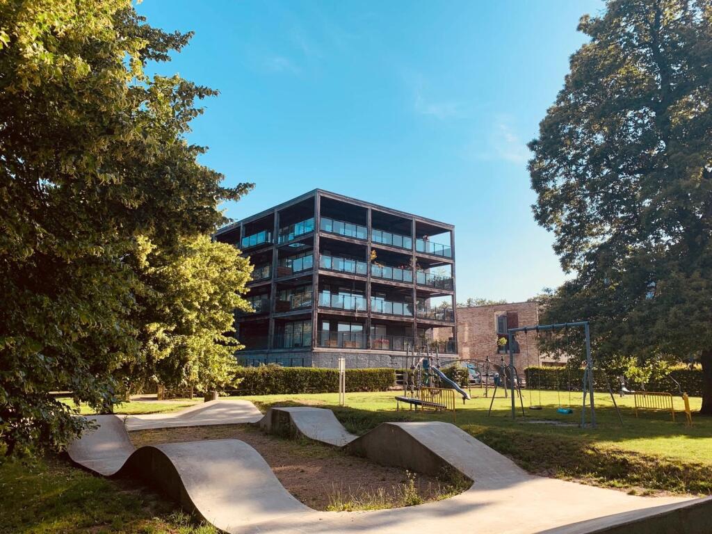 Main image of property: The Copper Building, Kingfisher Way, Cambridge, Cambridgeshire