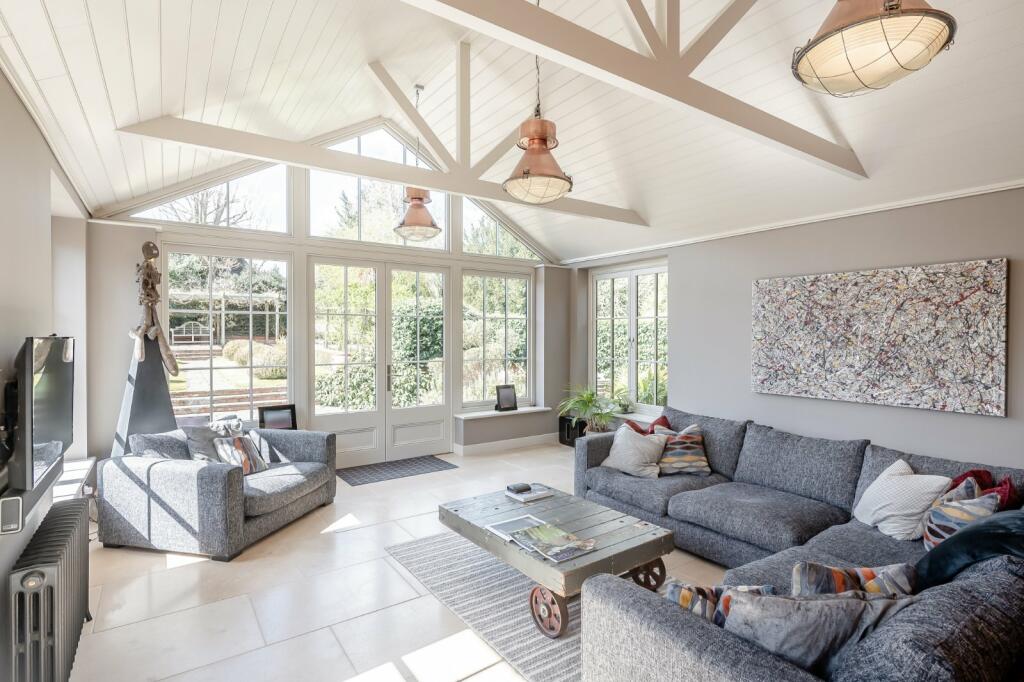 Additional property image - The Causeway, Dunmow, Essex