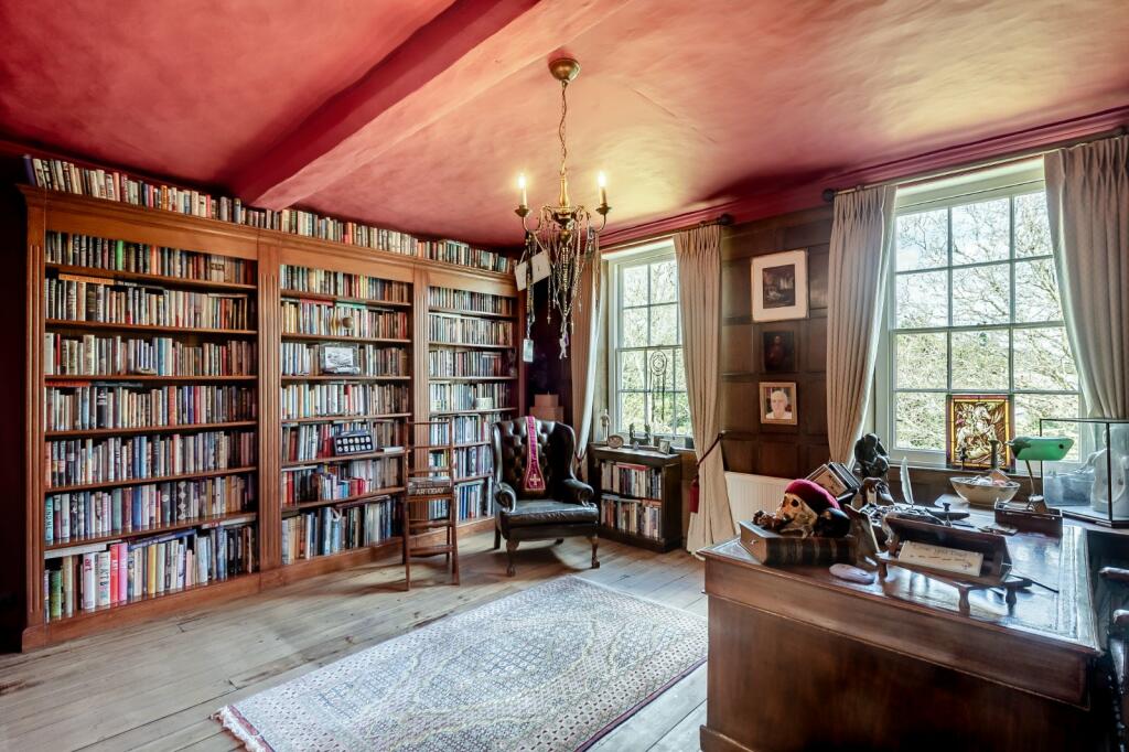 Additional property image - The Causeway, Dunmow, Essex
