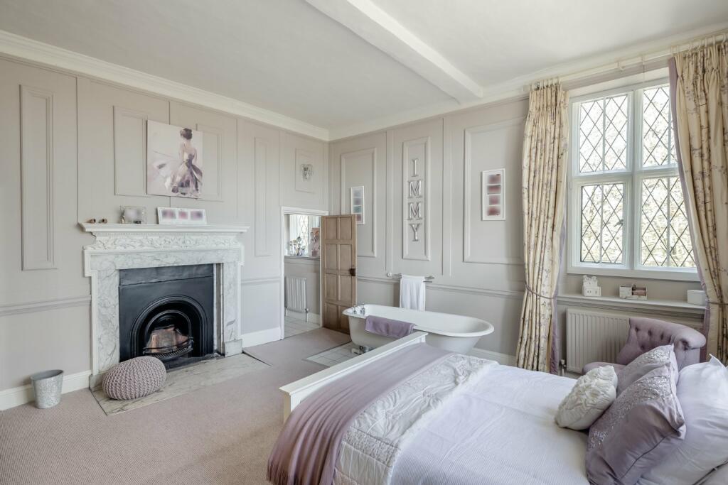 Additional property image - The Causeway, Dunmow, Essex