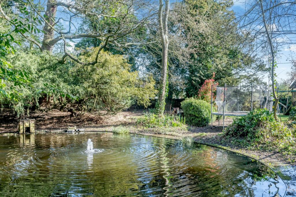 Additional property image - The Causeway, Dunmow, Essex