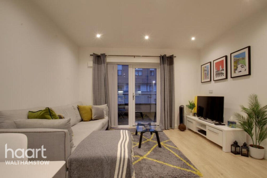 Main image of property: Thornbury Way, London