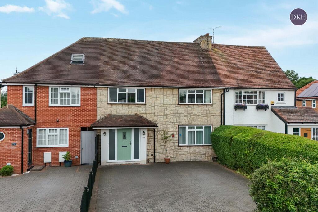 Main image of property: Mount Pleasant Lane, Bricket Wood