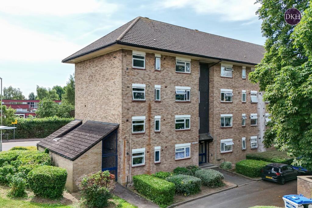 Main image of property: Tolpits Lane, Watford