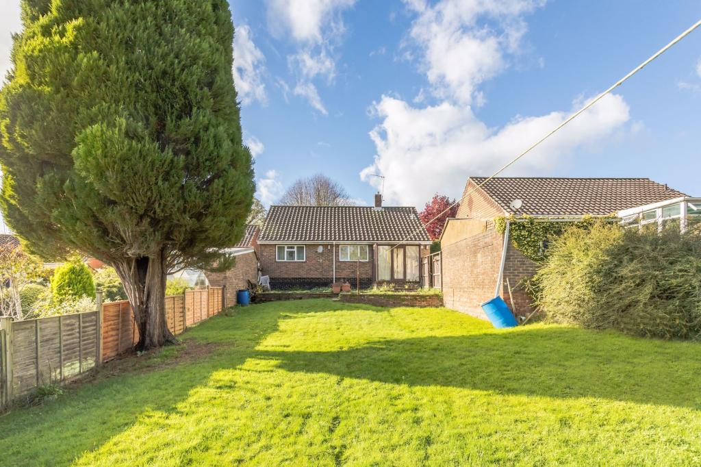 2 bedroom detached bungalow for sale in High Cross Fields, Crowborough, TN6